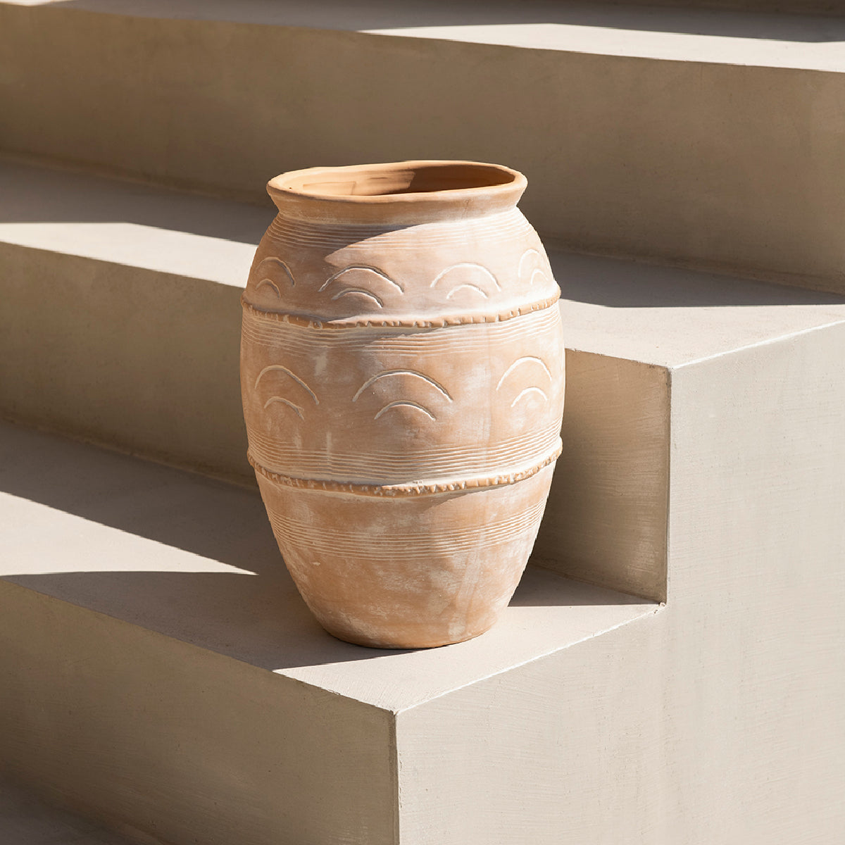 Jarrón de cerámica con detalle Alayor