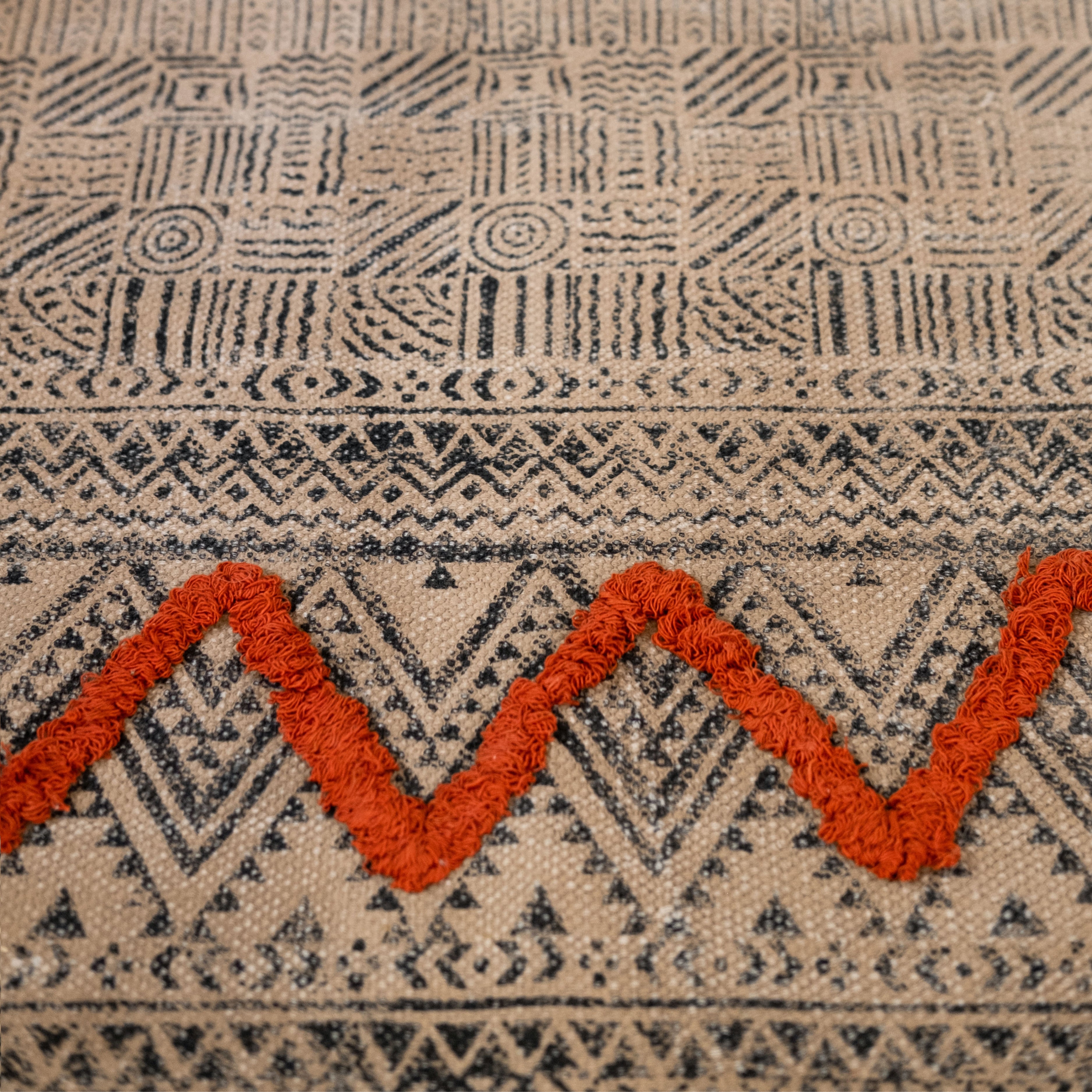Alfombra étnica de salón beige de algodón