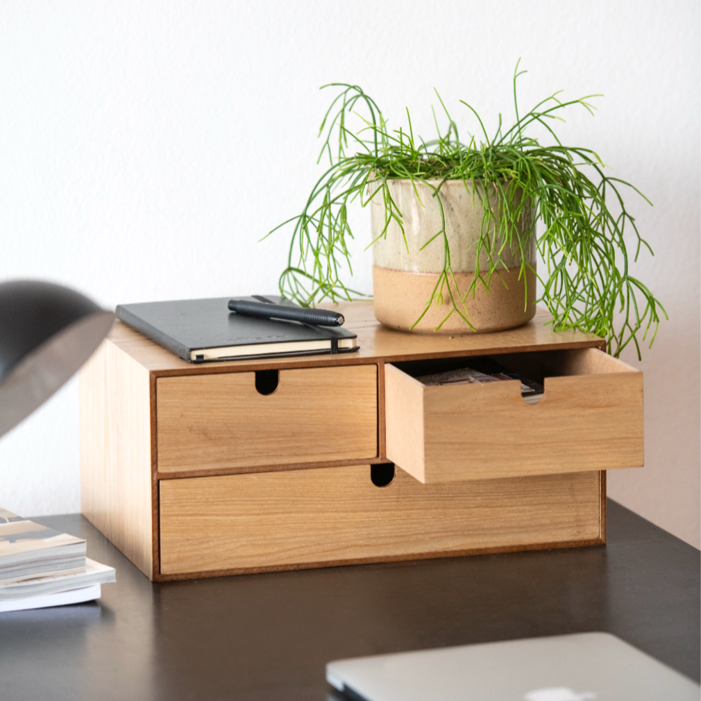 Organizador para el escritorio de madera
