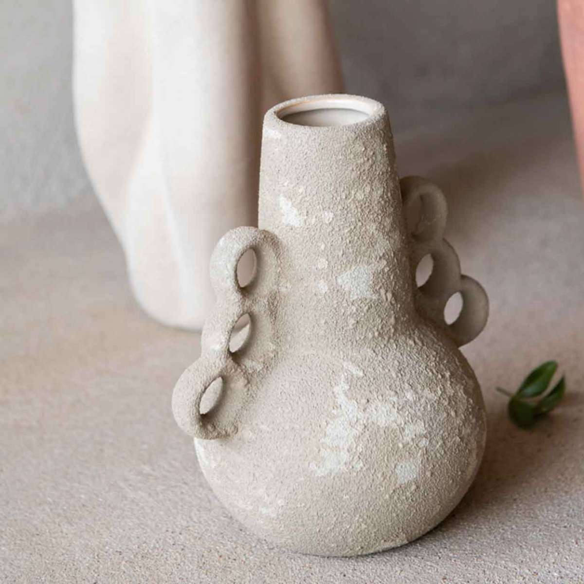 Jarrón decorativo de cerámica Atacama marrón 19 cm