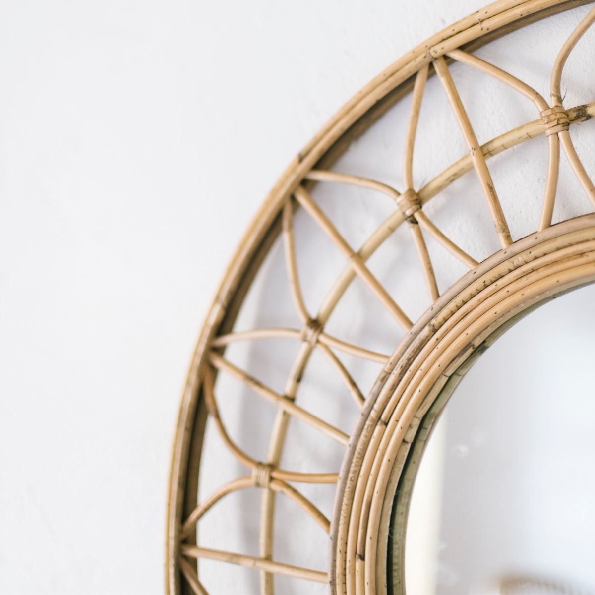 Ethnic decorative rattan mirror