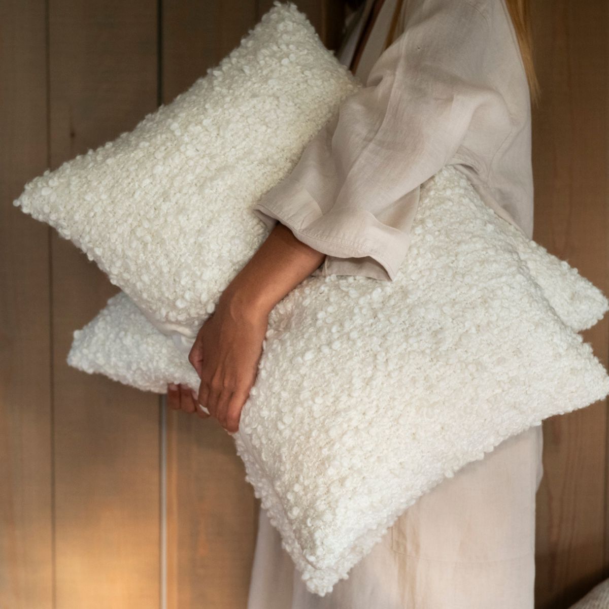Cojín decorativo de blouclé blanco 40x60