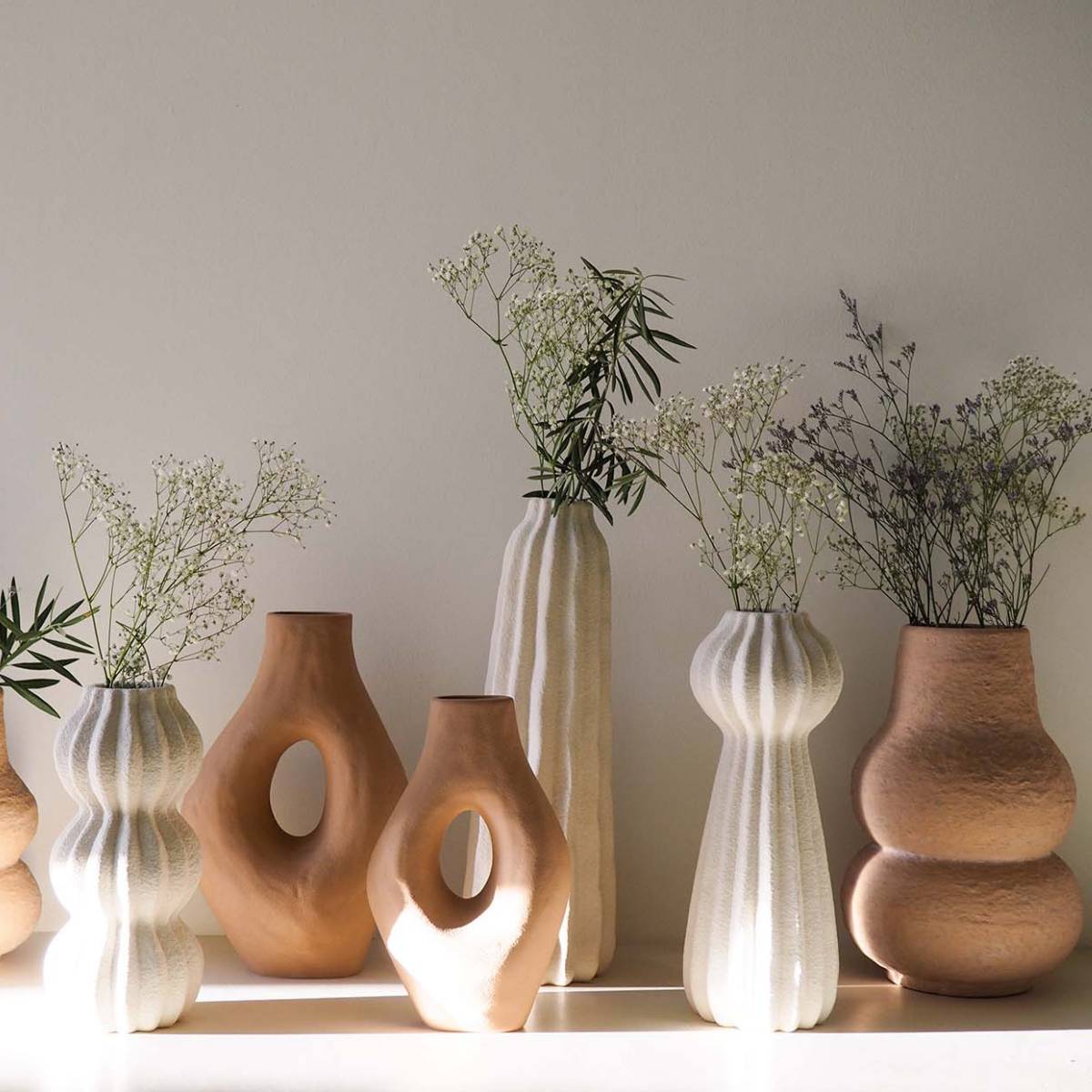 Jarrón decorativo de gres Kaoma beige 35 cm