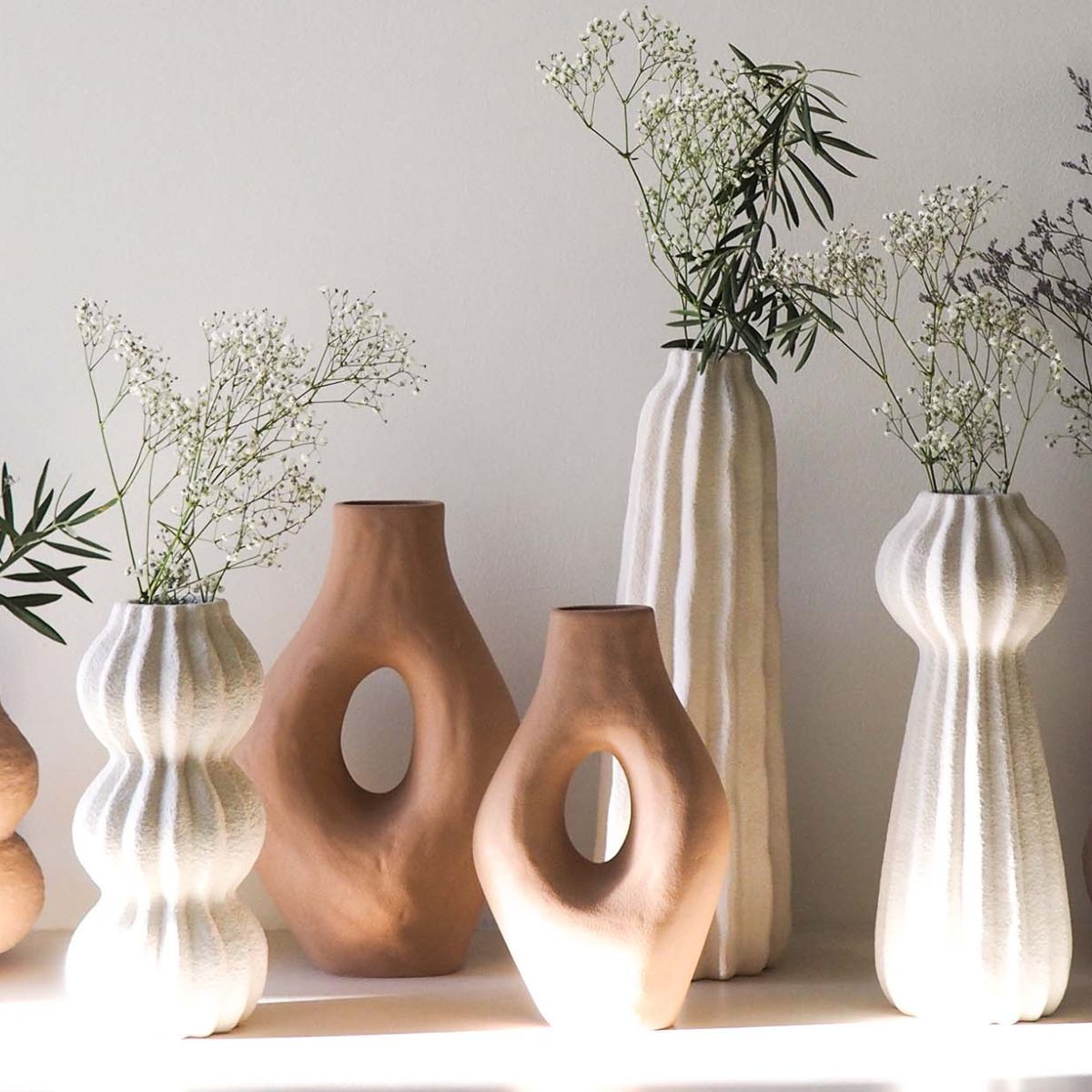 Conjunto de jarrones decorativos