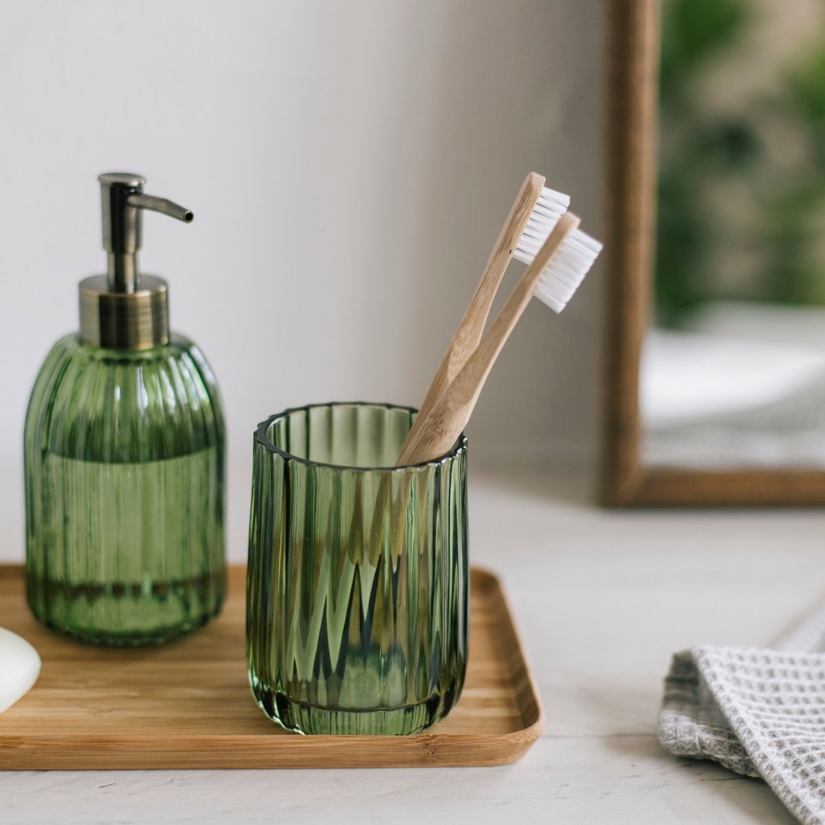 Portacepillos de baño verde de cristal estilo vintage