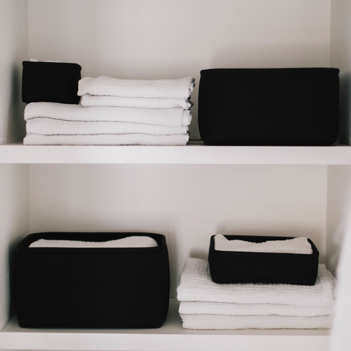 Set de 2 cestas para el cuarto de baño de tela negra