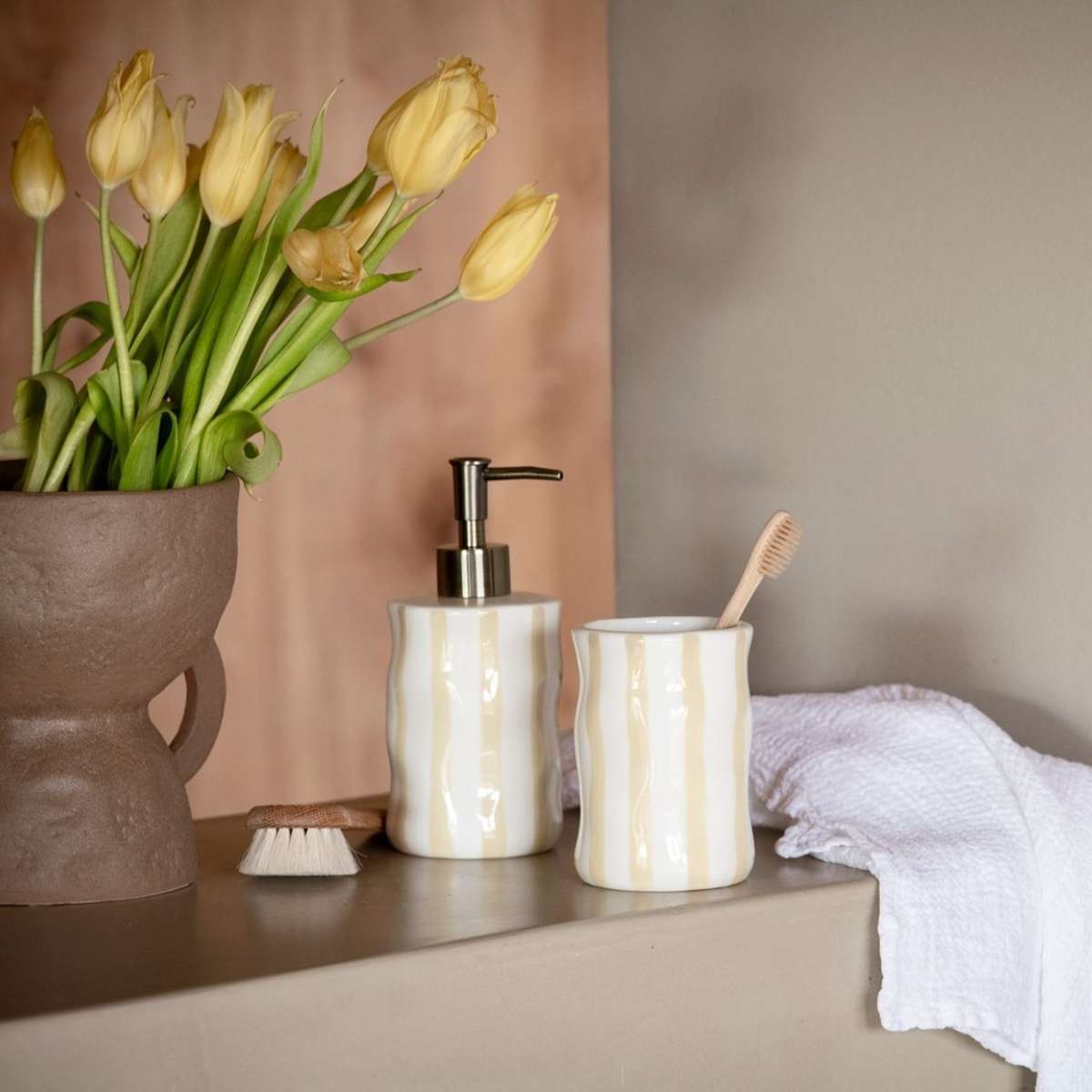 Ambiente de baño moderno 