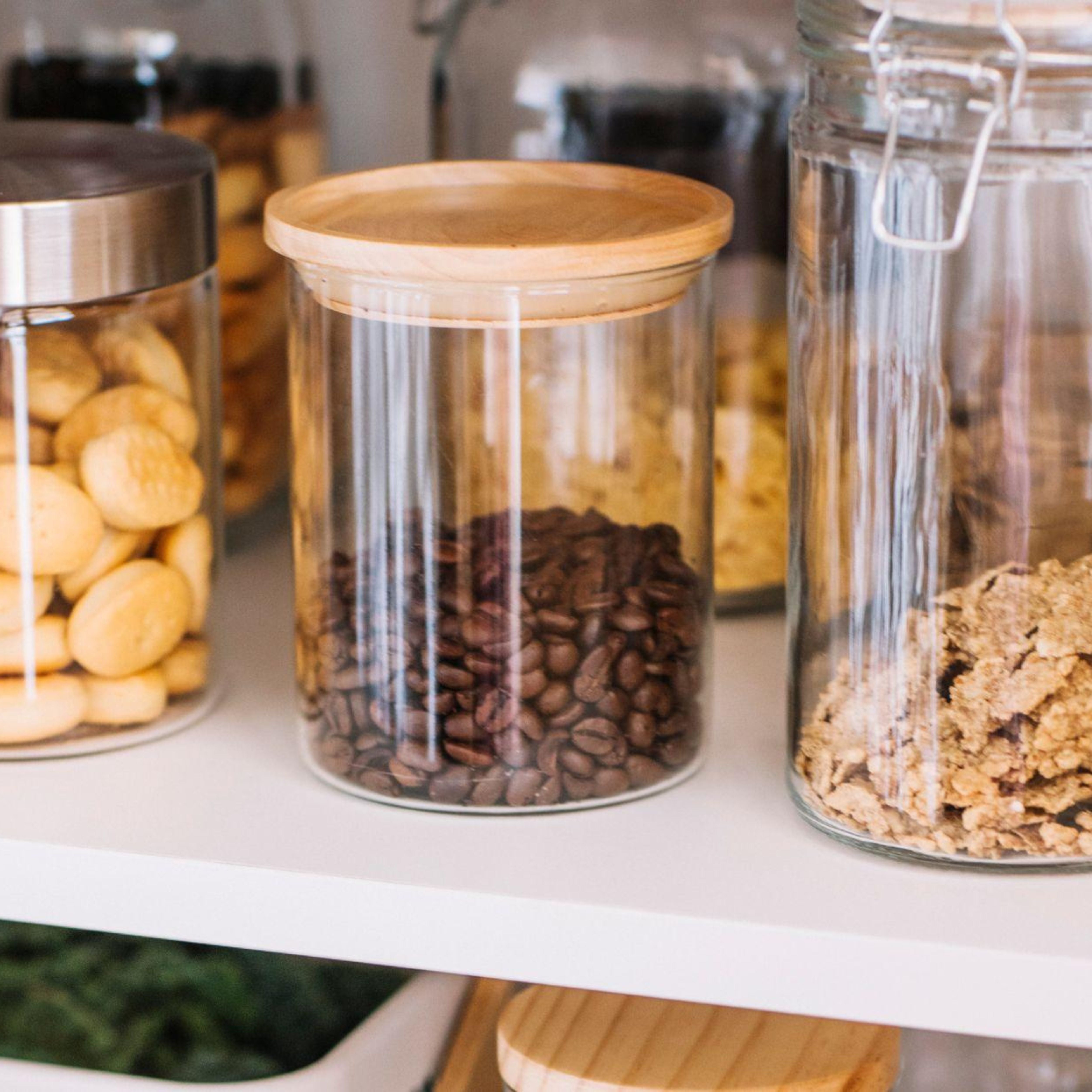 Clear glass kitchen jar