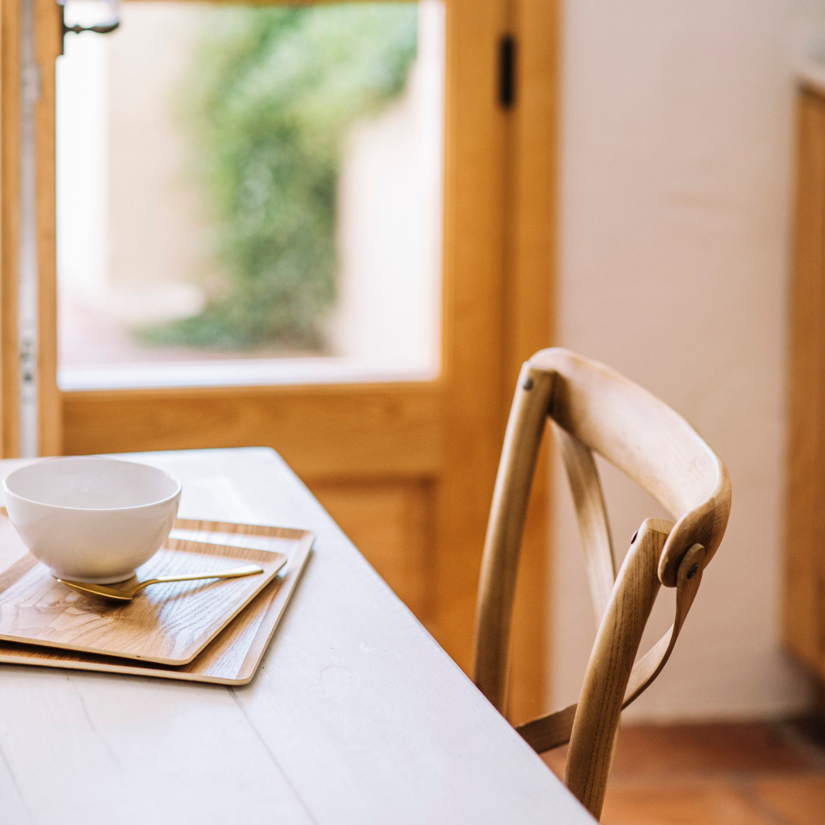 Bandeja rectangular de madera beige 27 cm