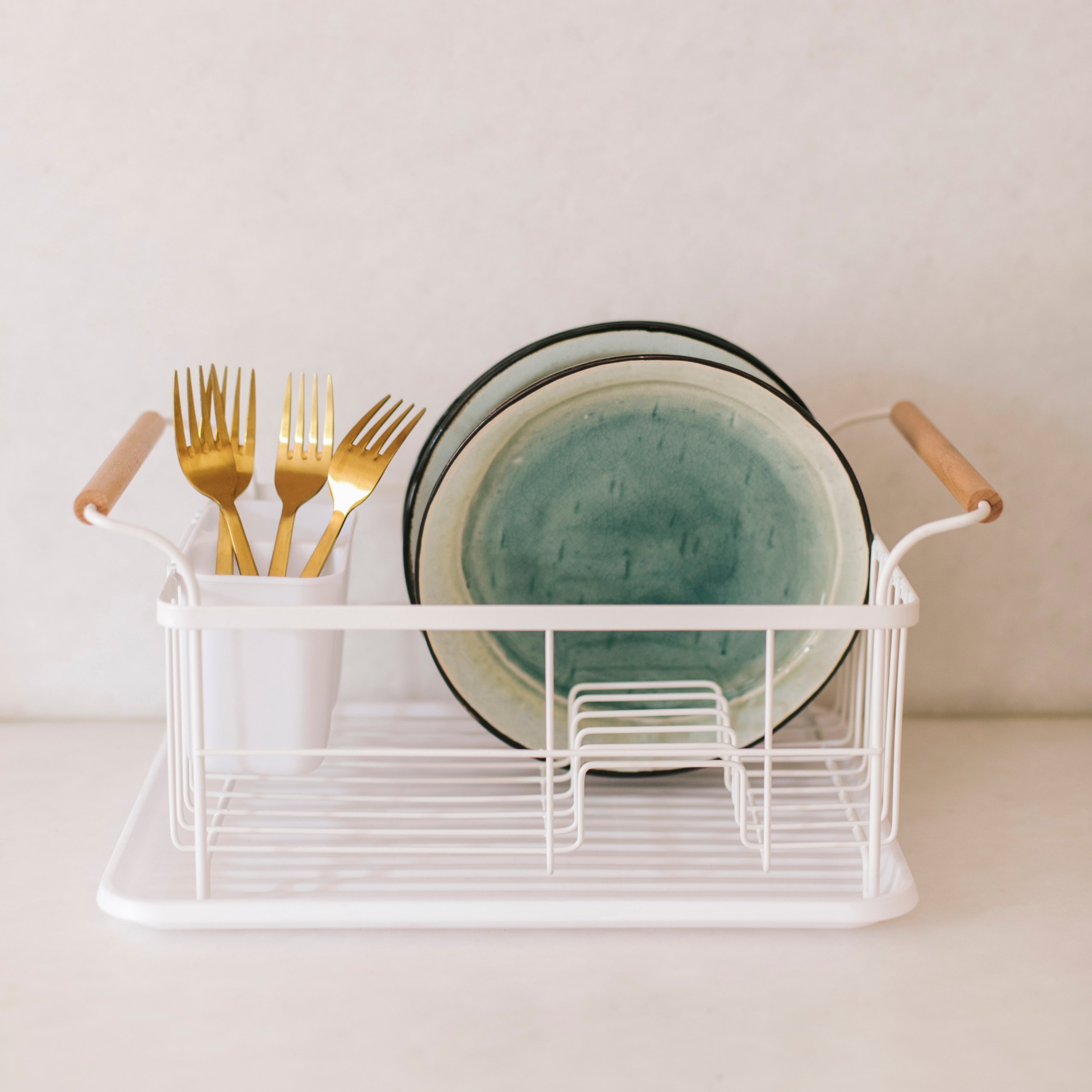 White metal kitchen dish drainer