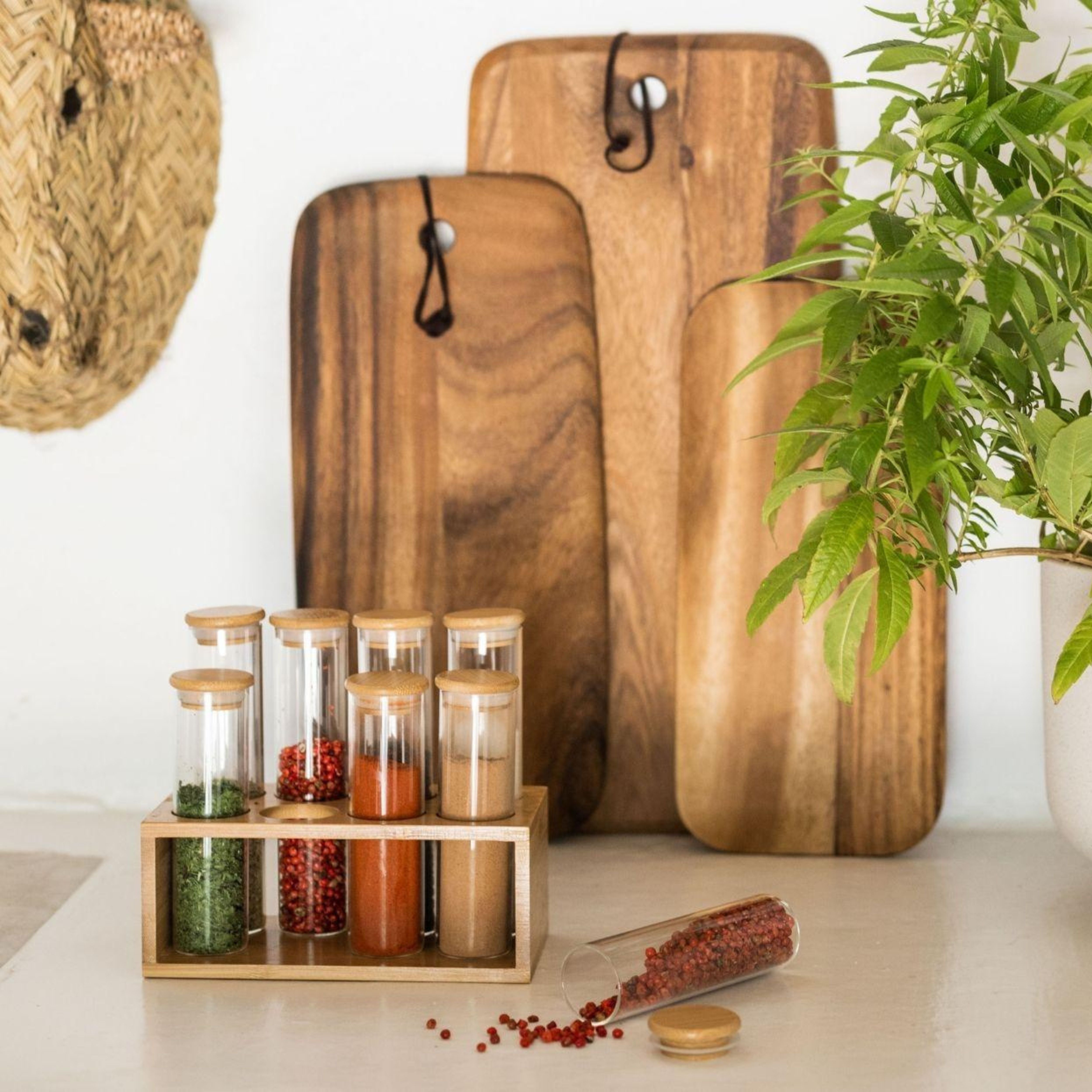 Modern 8-can bamboo spice rack