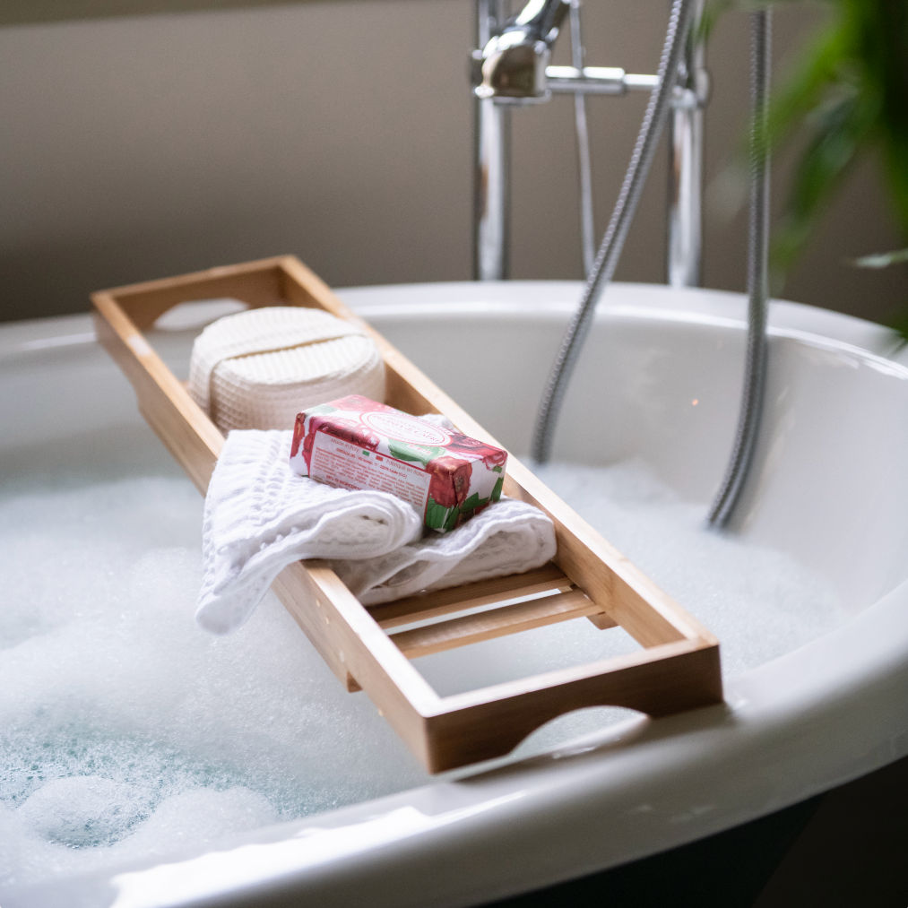 Bandeja para bañera de bambú nórdica con soporte para móvil