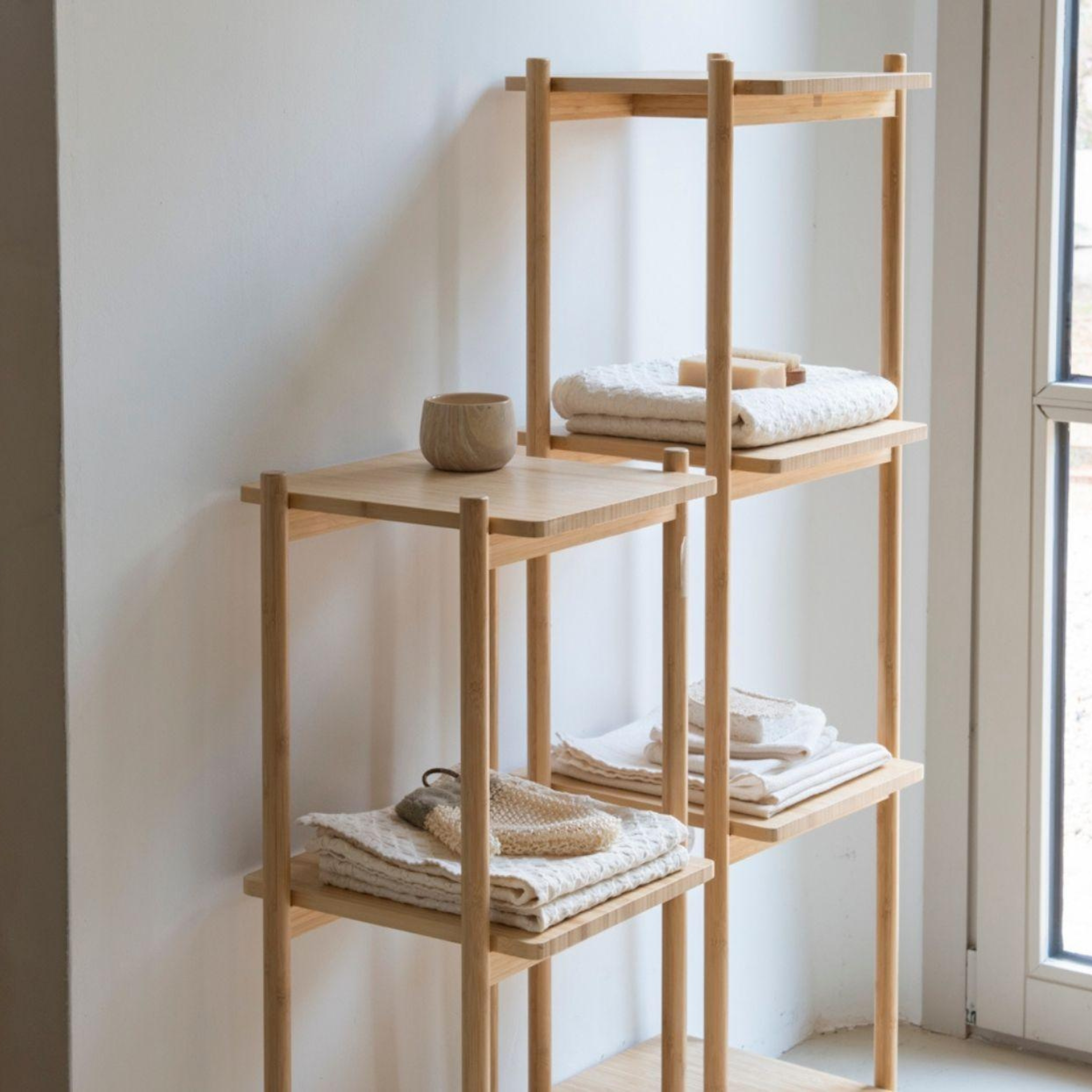 Bamboo bathroom shelf with 4 shelves