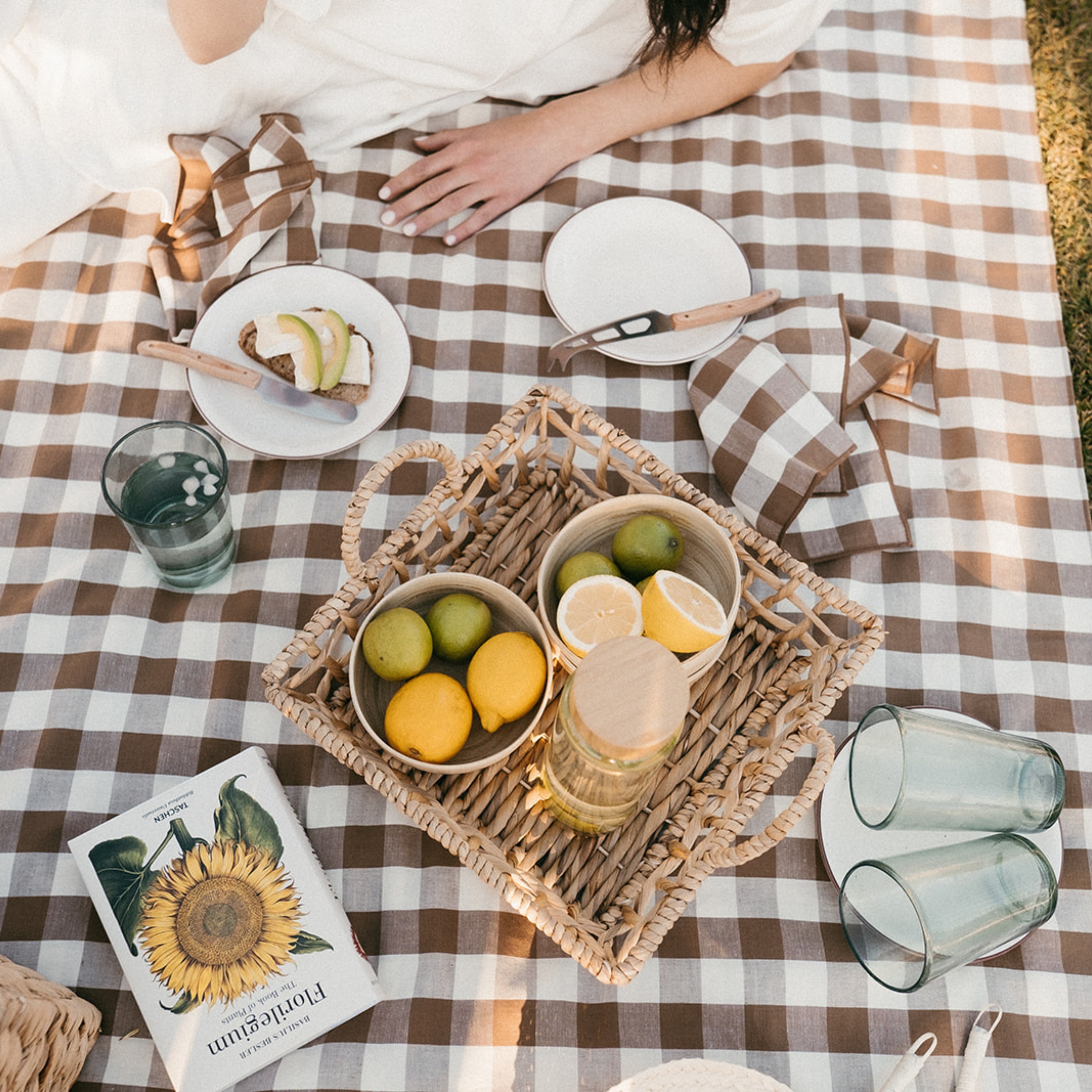 Brown gingham linen tablecloth 240 cm