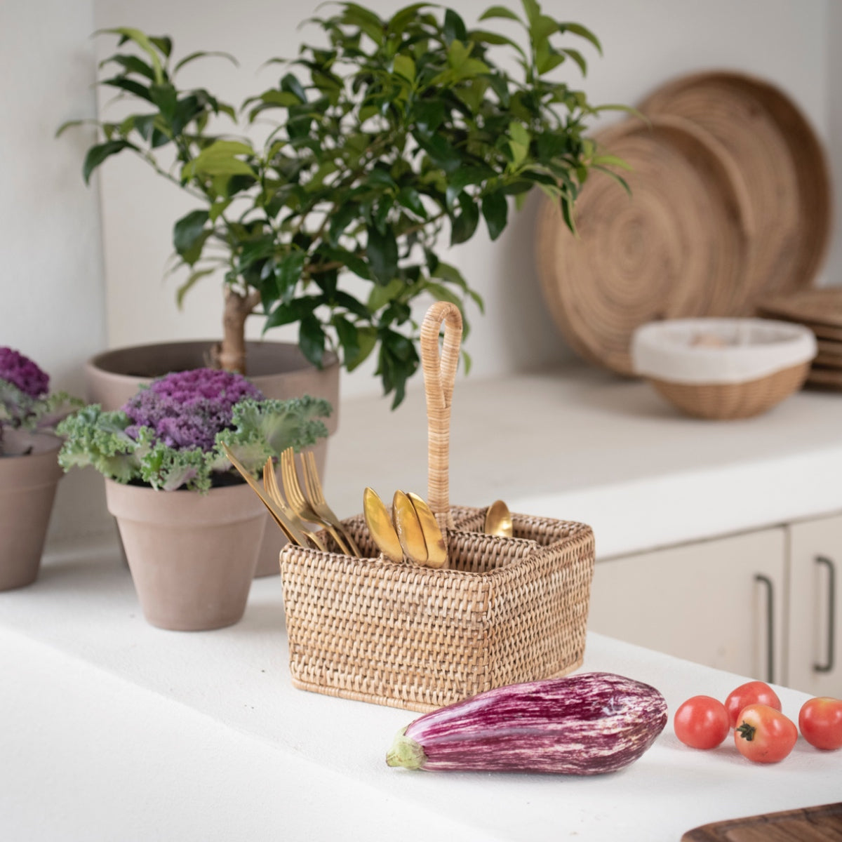 Organizador de cocina de ratán