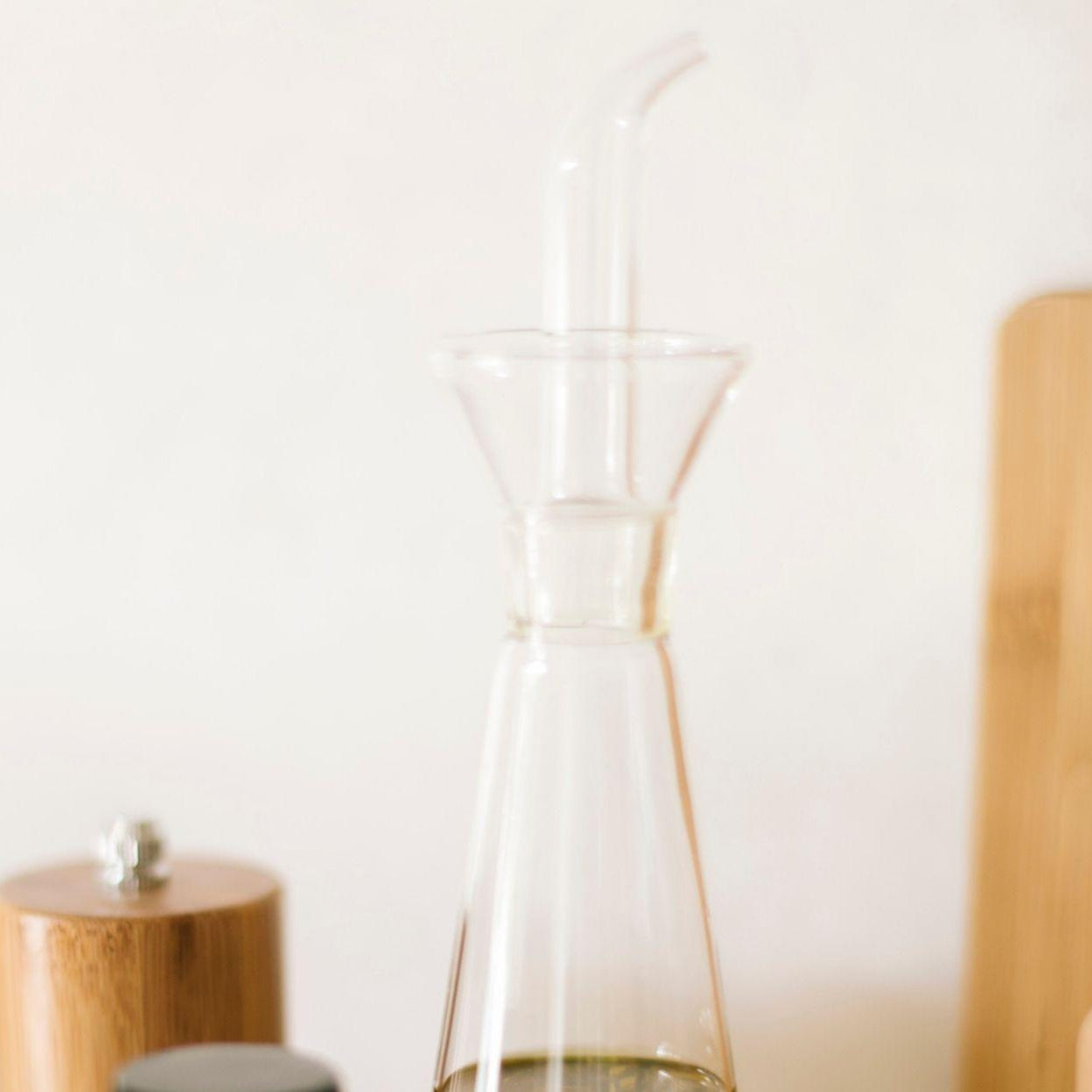 Aceitera antigoteo de cocina moderna