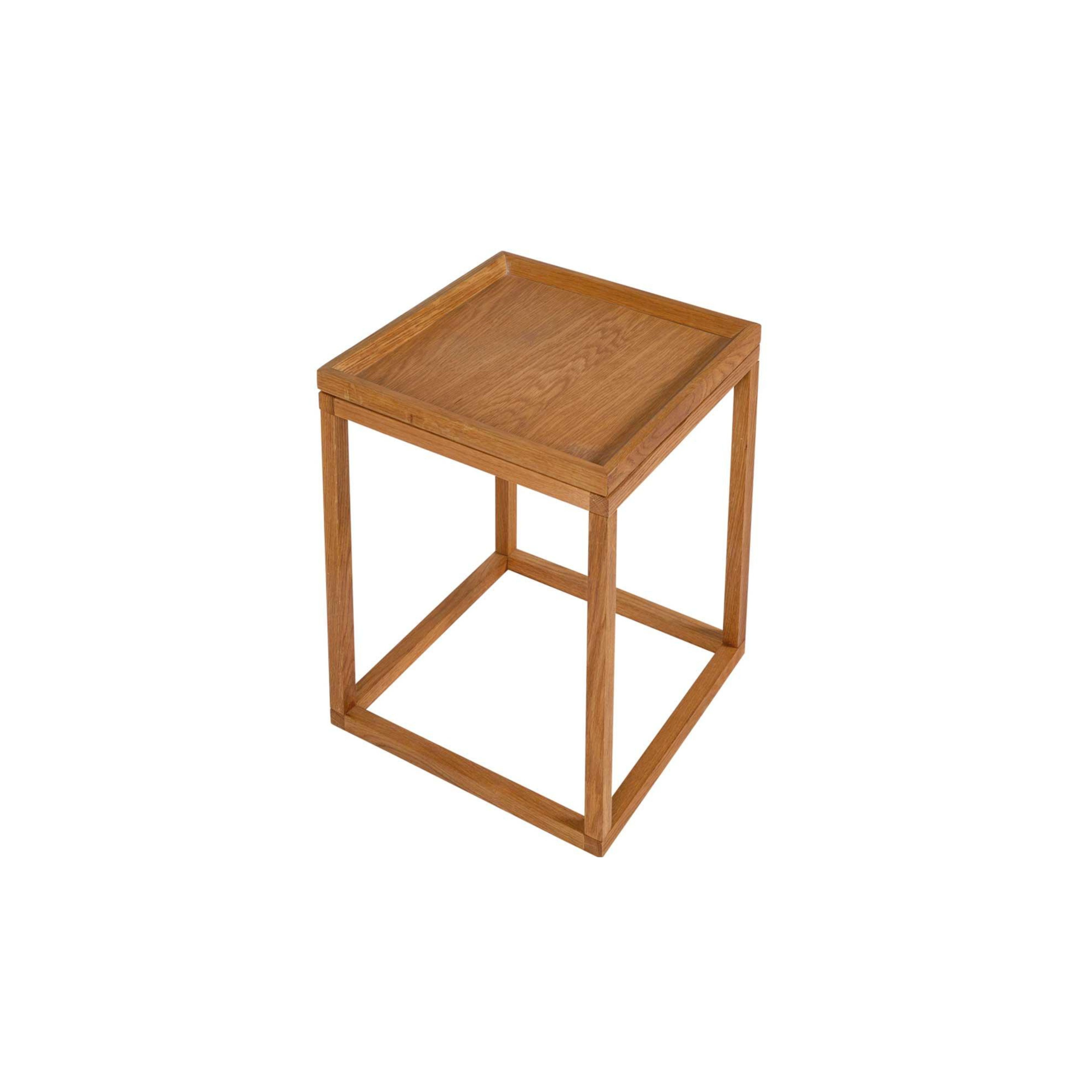 Mesa auxiliar para salón de madera de estilo nórdico