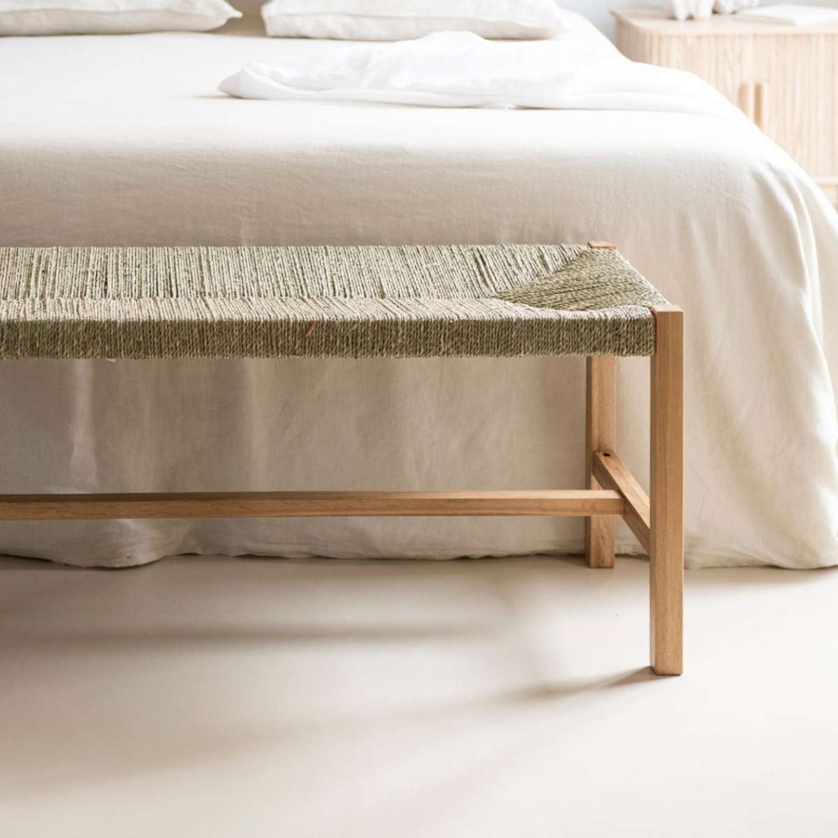 Banqueta de roble y alga marina 116 cm