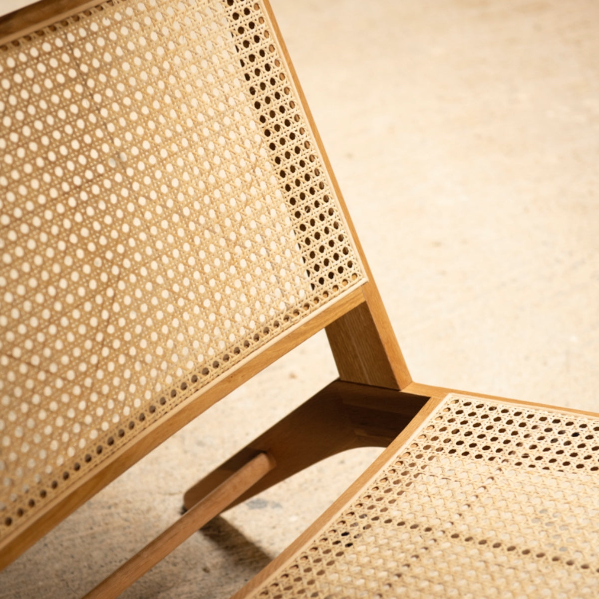 Oak wood living room armchair