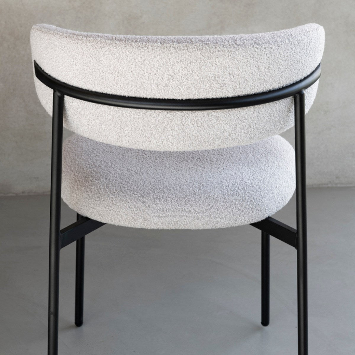 Silla moderna tapizada gris Lucy