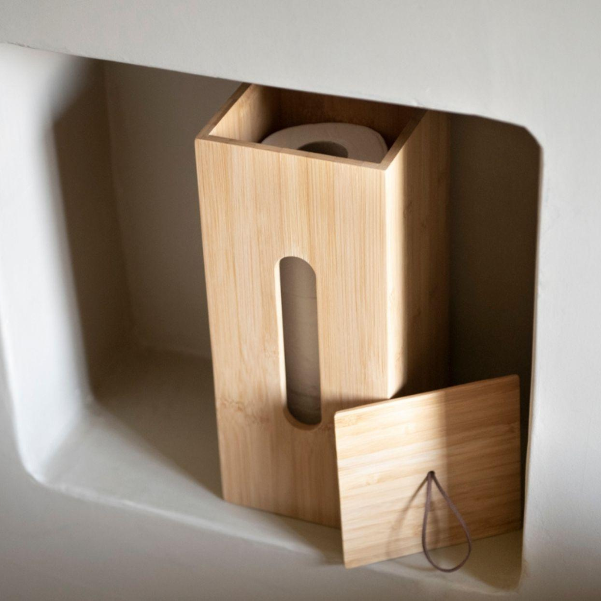 Bamboo toilet paper roll holder